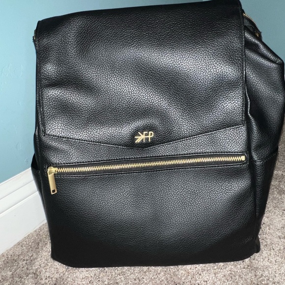 Freshly Picked Diaper bag - Picture 2 of 16